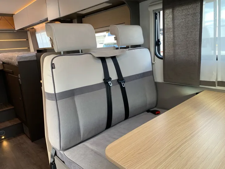 Fahrzeugbild LMC TOURER H 660 G #10