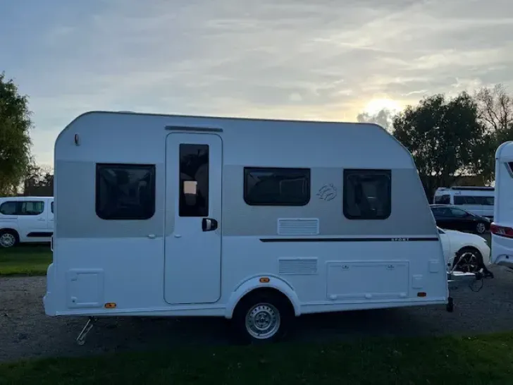 Fahrzeugbild Knaus Sport 400 QD Ambientebeleuchtung uvm. #1