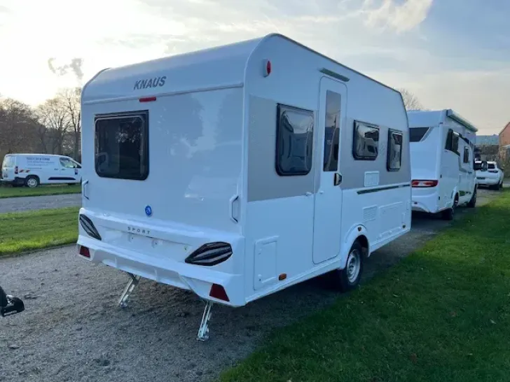 Fahrzeugbild Knaus Sport 400 QD Ambientebeleuchtung uvm. #5