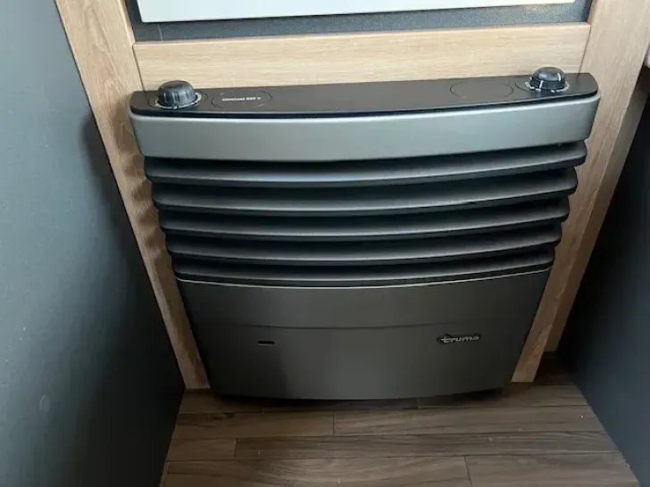 Fahrzeugbild Knaus Sport 400 QD Ambientebeleuchtung uvm. #16
