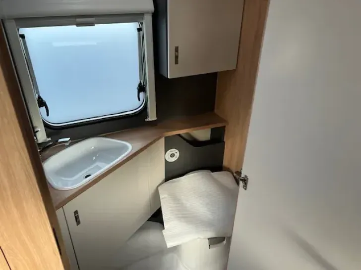 Fahrzeugbild Knaus Sport 420 QD #15