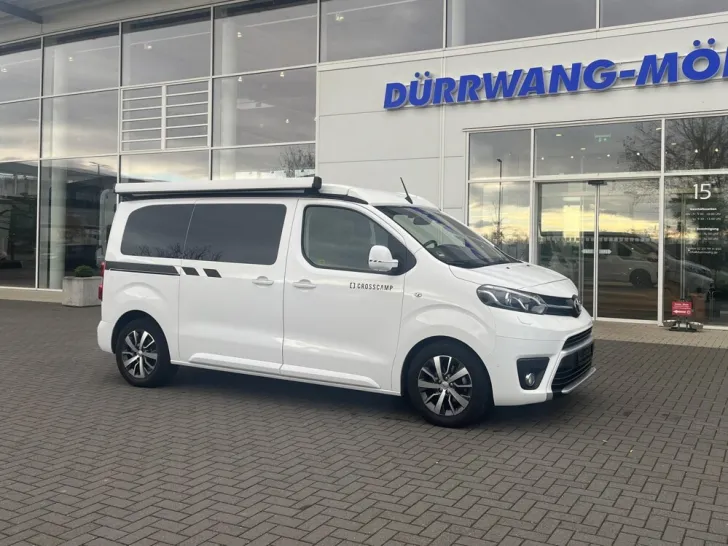 Fahrzeugbild Crosscamp Urban Camper Flex Toyota #1