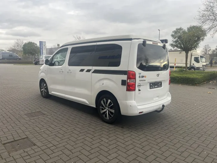 Fahrzeugbild Crosscamp Urban Camper Flex Toyota #3