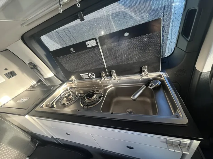 Fahrzeugbild Crosscamp Urban Camper Flex Toyota #8