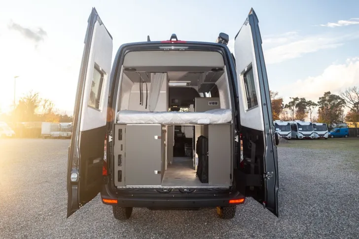 Fahrzeugbild Hymer Grand Canyon S CrossOver Mercedes / GÜMA Deal #6
