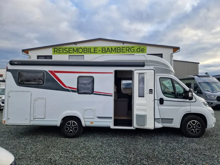 Fahrzeugbild LMC Tourer Lift H 730G - Einzelbetten & Hubbett #6