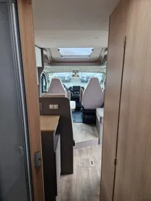 Fahrzeugbild LMC Tourer Lift H 730G - Einzelbetten & Hubbett #18