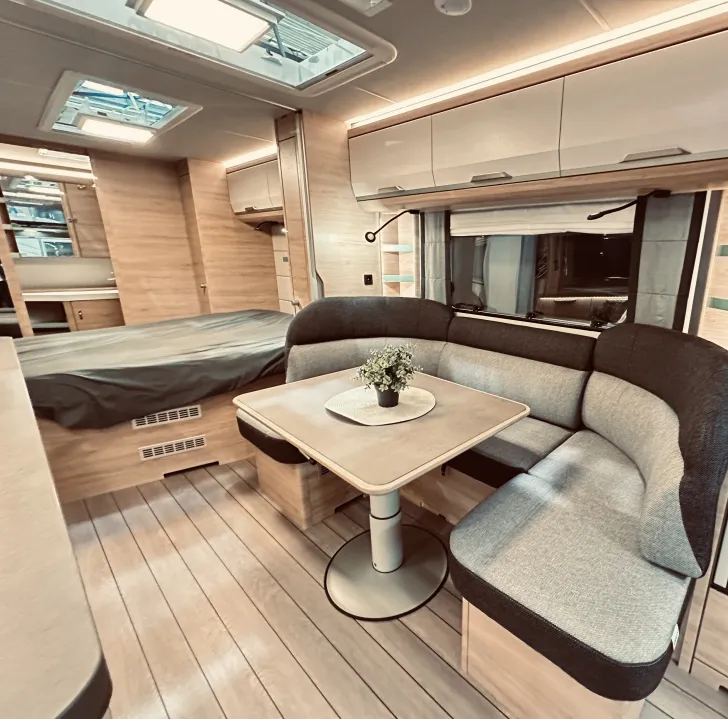 Fahrzeugbild Knaus Südwind 650 PXB Black Selection #11