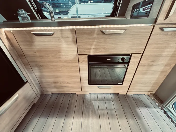 Fahrzeugbild Knaus Südwind 650 PXB Black Selection #15