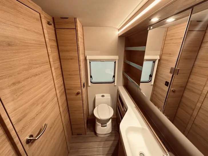 Fahrzeugbild Knaus Südwind 650 PXB Black Selection #18