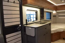 Fahrzeugbild Hymer Eriba Novaline 442 2 x A-KLappe, Batterie, Radtr. #6