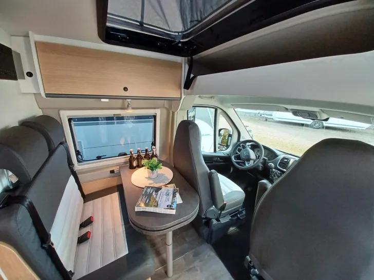 Fahrzeugbild Sunlight Adventure Cliff RT 600 2026 #9