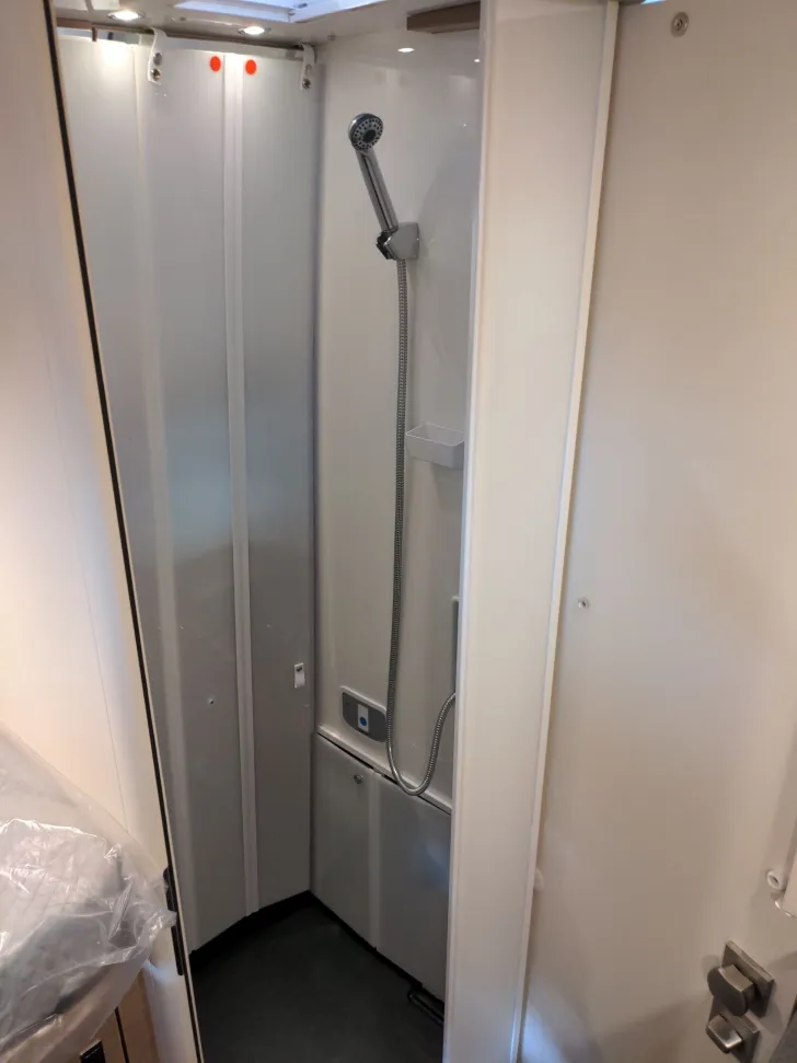 Fahrzeugbild Malibu GENIUS 641 LE #15