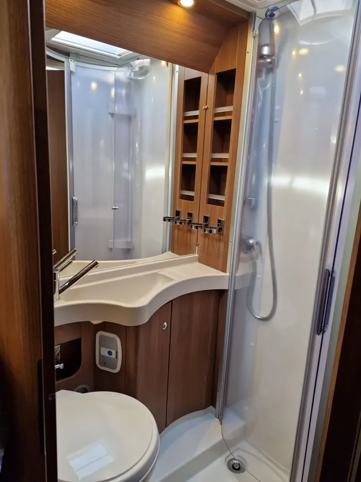 Fahrzeugbild Carthago C1-TOURER I 143 KB-LE C MB #14