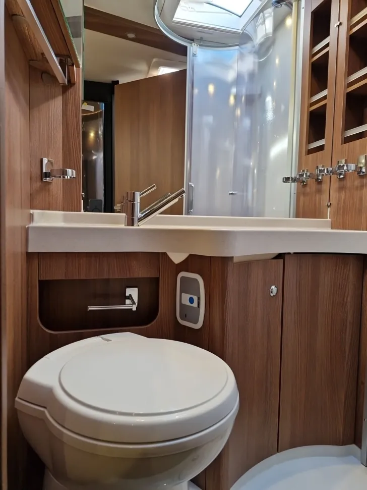 Fahrzeugbild Carthago C1-TOURER I 143 KB-LE C MB #15