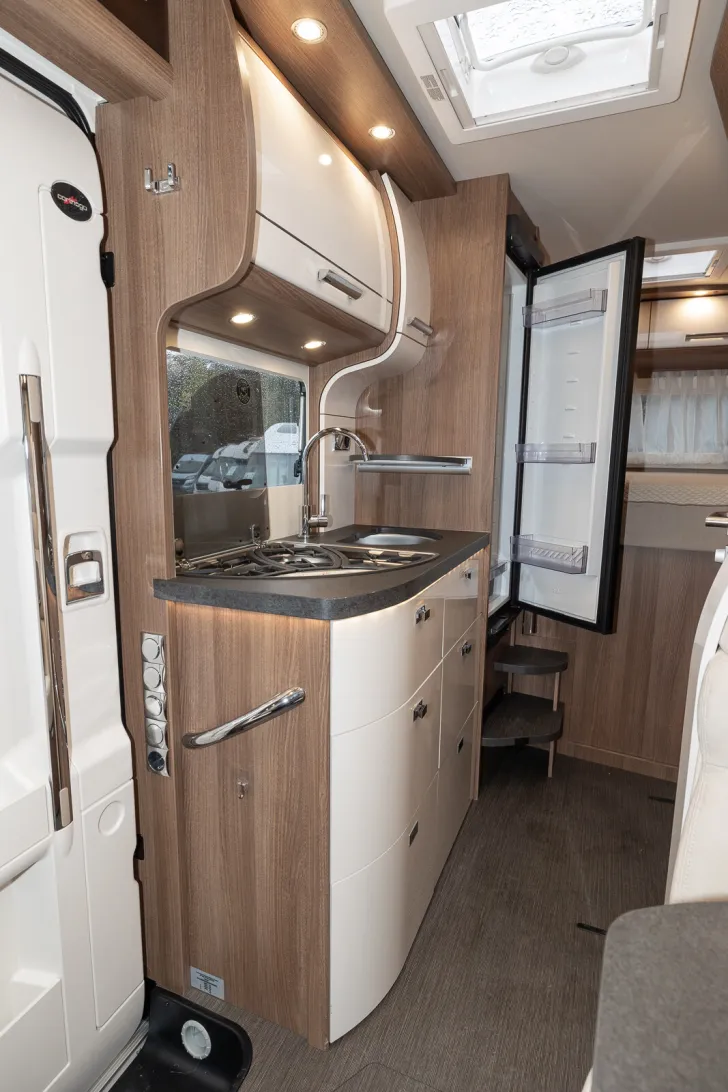 Fahrzeugbild Carthago C-COMPACTLINE I 138 DB #10