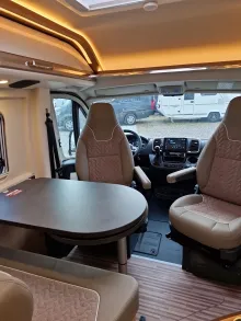 Fahrzeugbild Malibu CHARMING 640 LE RB COUPE #18
