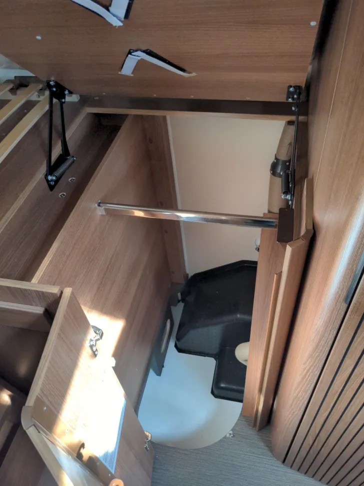 Fahrzeugbild Carthago C1-TOURER T 143 KB-LE #19