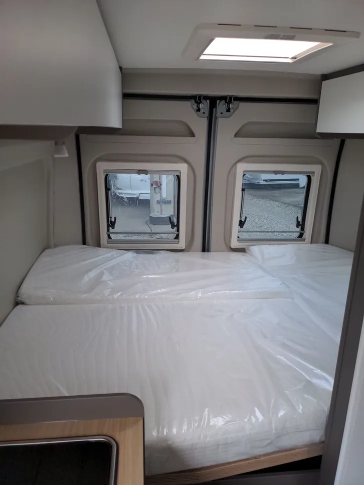 Fahrzeugbild LMC INNOVAN 600 #17