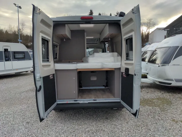 Fahrzeugbild LMC INNOVAN 600 #22