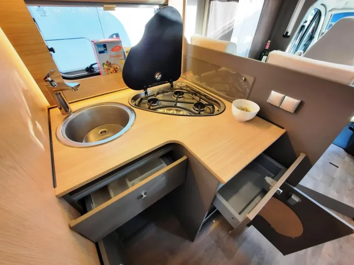 Fahrzeugbild LMC Tourer Lift H 730 G Sparen Sie 26.089,- € #13