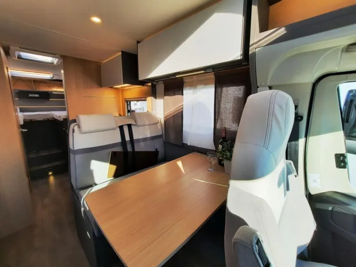 Fahrzeugbild LMC Tourer Lift H 730 G Sparen Sie 26.089,- € #6