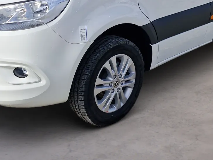 Fahrzeugbild Malibu GENIUS 641 LE #5