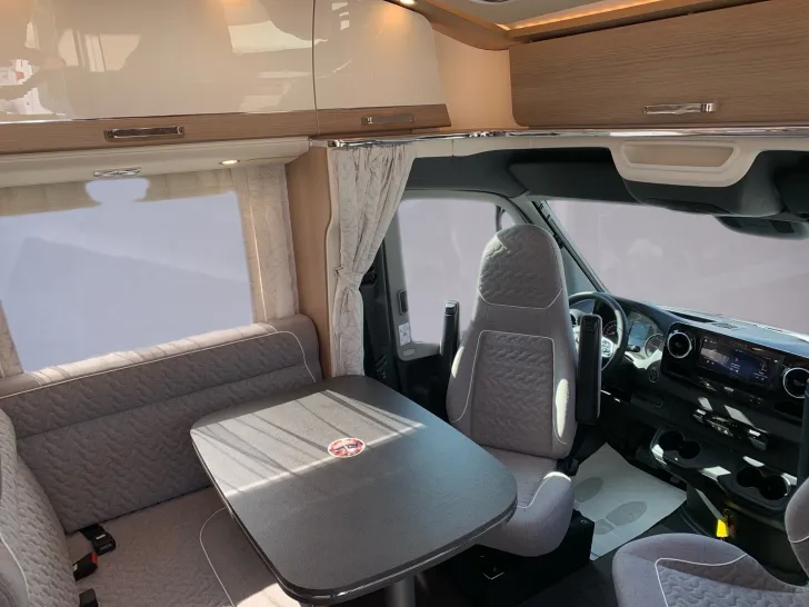 Fahrzeugbild Malibu TEILINTEGRIERT T 450 RB-LE C MB #9