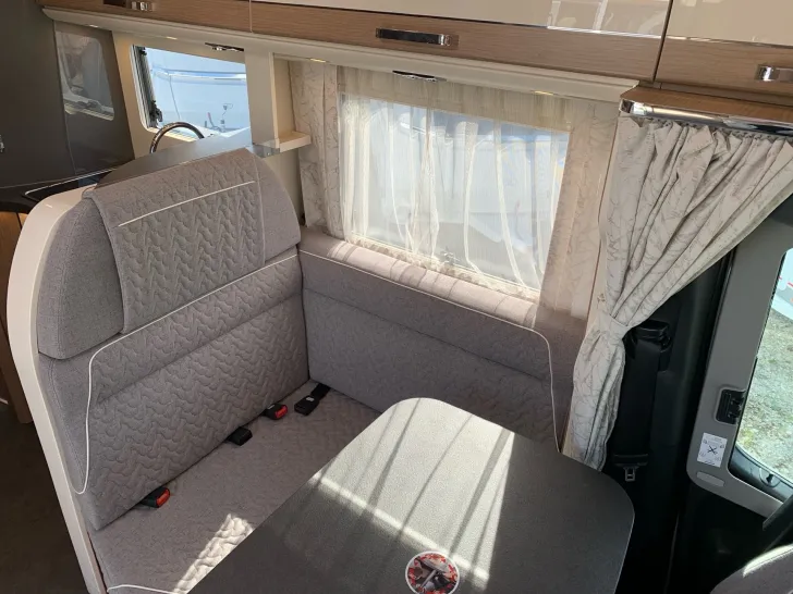 Fahrzeugbild Malibu TEILINTEGRIERT T 450 RB-LE C MB #10