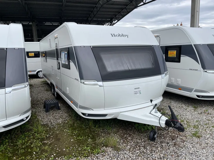 Fahrzeugbild Hobby PRESTIGE 720 WQC #1