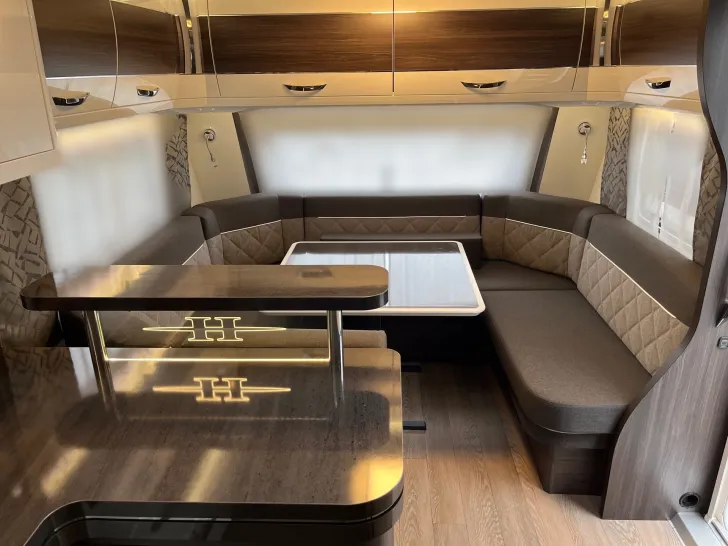 Fahrzeugbild Hobby PRESTIGE 720 WQC #2