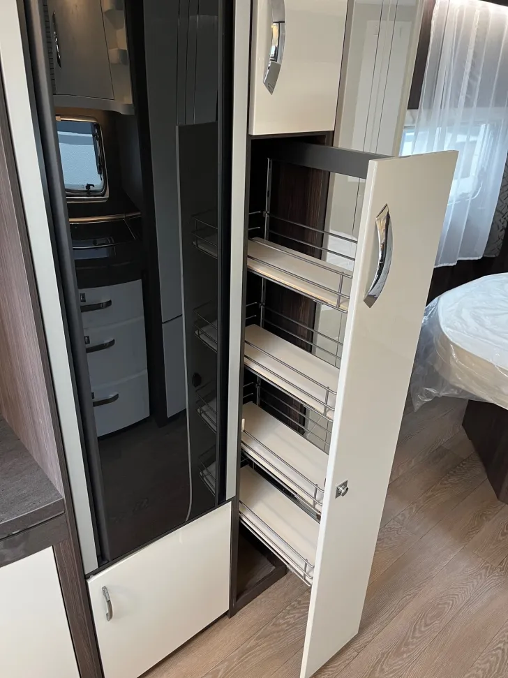 Fahrzeugbild Hobby PRESTIGE 720 WQC #5