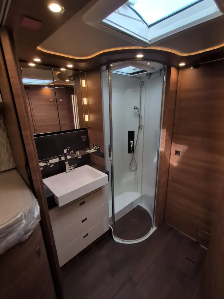 Fahrzeugbild Carthago C-LINE I 5.9 XL LE #14