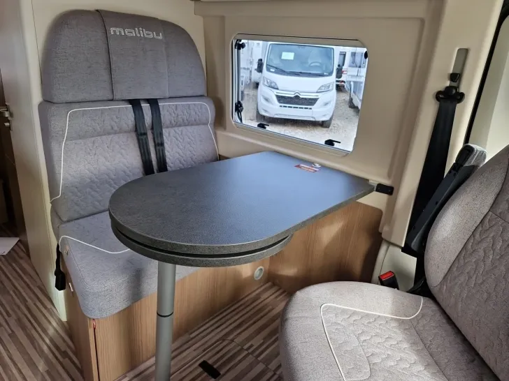 Fahrzeugbild Malibu CHARMING 640 LE RB COUPE #11
