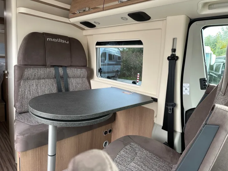 Fahrzeugbild Malibu CHARMING 640 LE RB COUPE #10