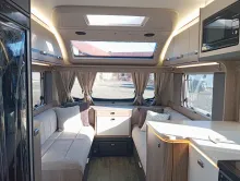 Fahrzeugbild SWIFT CONQUEROR 645 Schmaler Doppelachser #10