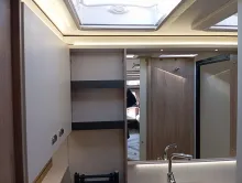 Fahrzeugbild SWIFT CONQUEROR 645 Schmaler Doppelachser #19