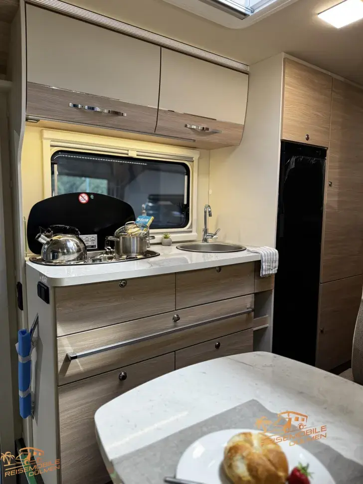 Fahrzeugbild Eura Mobil Activa One AO 690 HB Maxi 4,25 #16