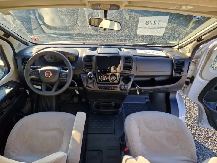 Fahrzeugbild LMC Tourer Lift H 630 #14