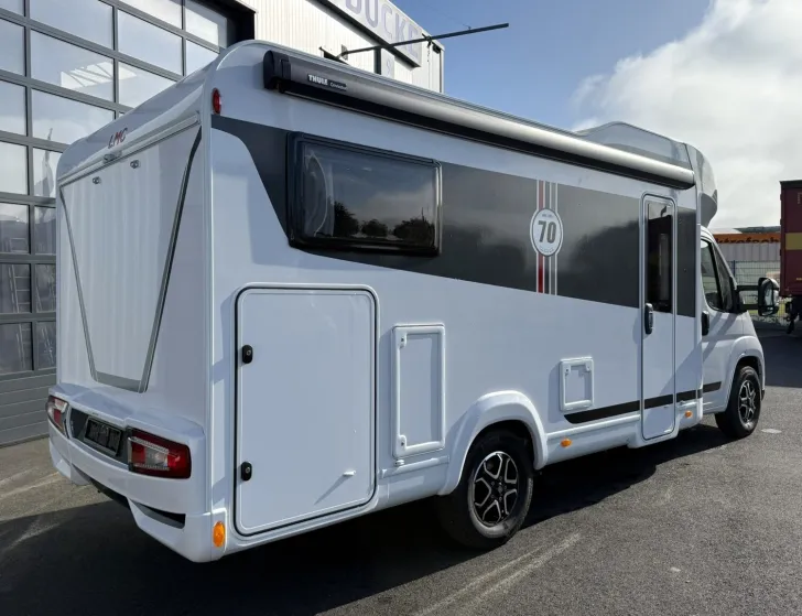 Fahrzeugbild LMC Tourer Lift 70 H 663/0 G 70 Jahre #9