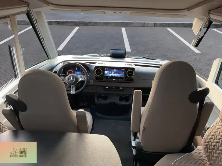Fahrzeugbild Malibu I Edition+ 490 RB LE Vorführfzg Mercedes MJ26 #12