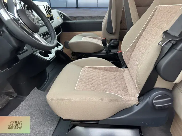 Fahrzeugbild Malibu I 450 RB LE Preishammer! Mercedes comfort MJ2026 #13