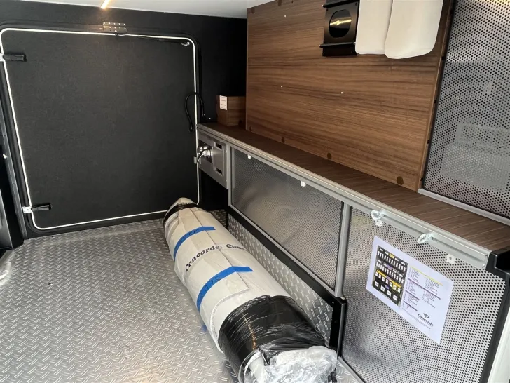 Fahrzeugbild Concorde CHARISMA 860 LI *Barversion*Hubstützen* #14