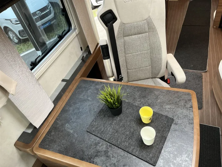 Fahrzeugbild Concorde CHARISMA 860 LI *Barversion*Hubstützen* #18