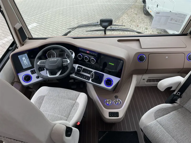Fahrzeugbild Concorde CHARISMA 860 LI *Barversion*Hubstützen* #22