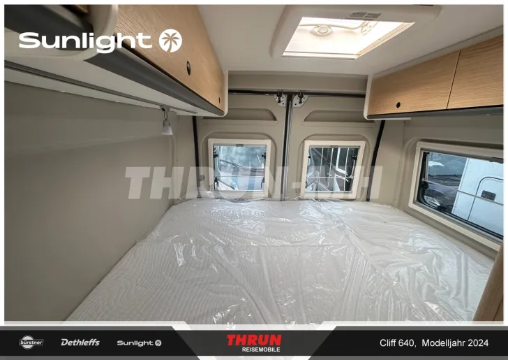 Fahrzeugbild Sunlight Cliff 640 Peugeot #13