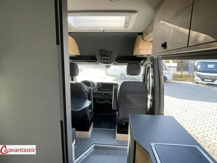 Fahrzeugbild Pössl X-LINE ROADSTAR X 1ST #18