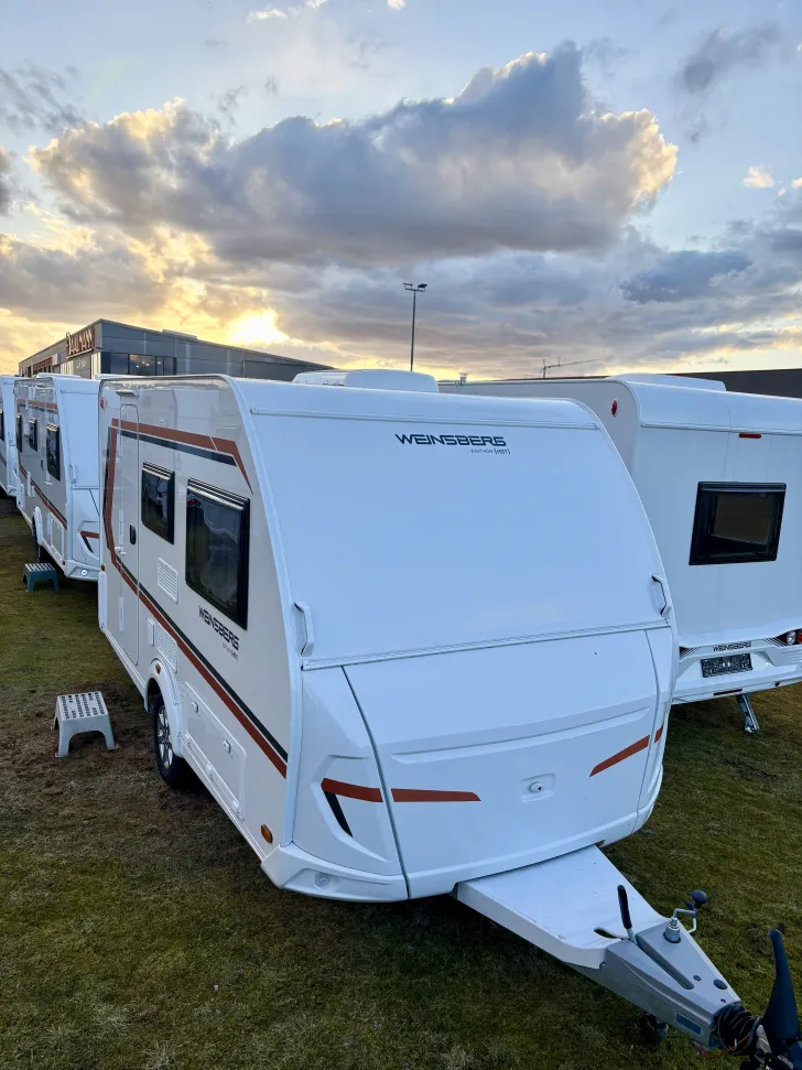 Fahrzeugbild Weinsberg CaraOne 400 LK EDITION [HOT] Alufelgen, Glattblech, 1350 kg #4