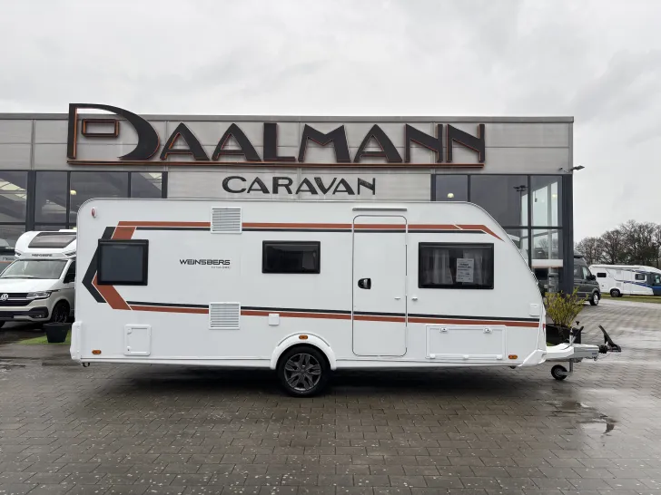 Seitlich Weinsberg CaraOne 550 QDK EDITION [HOT] Multifunk. 3er Etagenbett