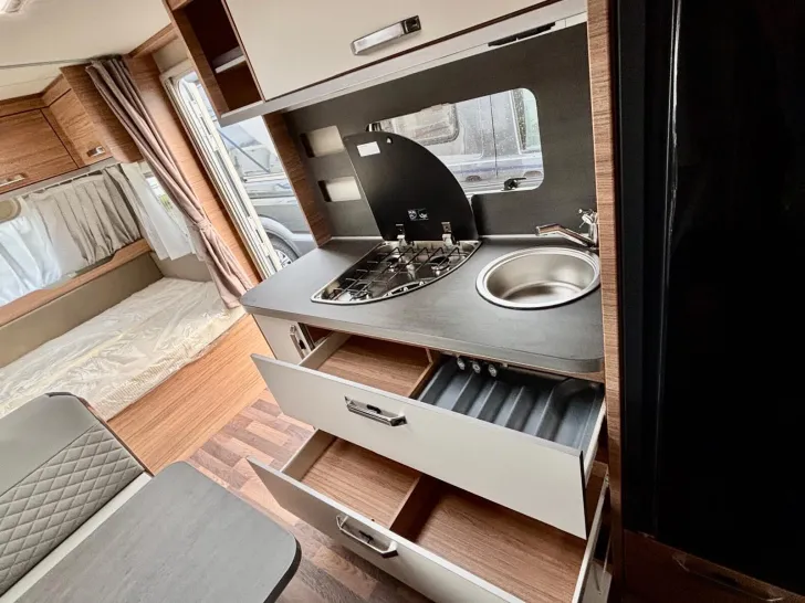 Fahrzeugbild Weinsberg CaraOne 550 QDK EDITION [HOT] Multifunk. 3er Etagenbett #15